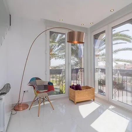 Perla By The Sea Holiday home